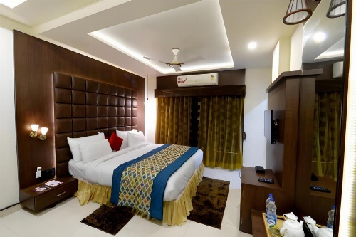 Hotel MK Vivanta image 13