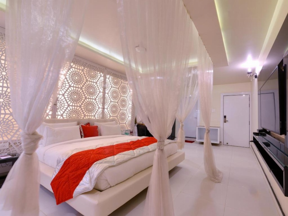 Hotel MK Vivanta Main image
